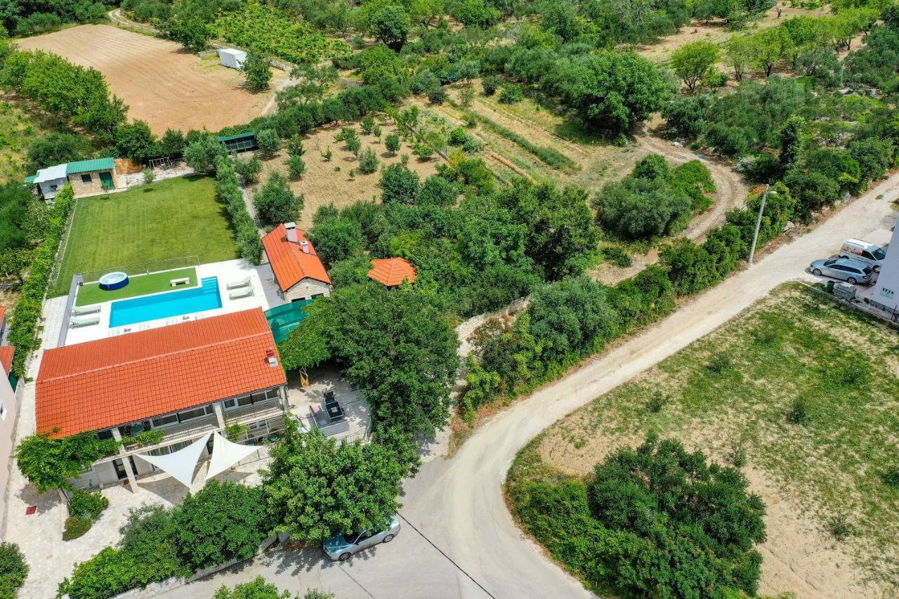 Home Away From Home With Outdoor Pool, Botanical Garden And A Beautiful Sea View Kaštela 외부 사진