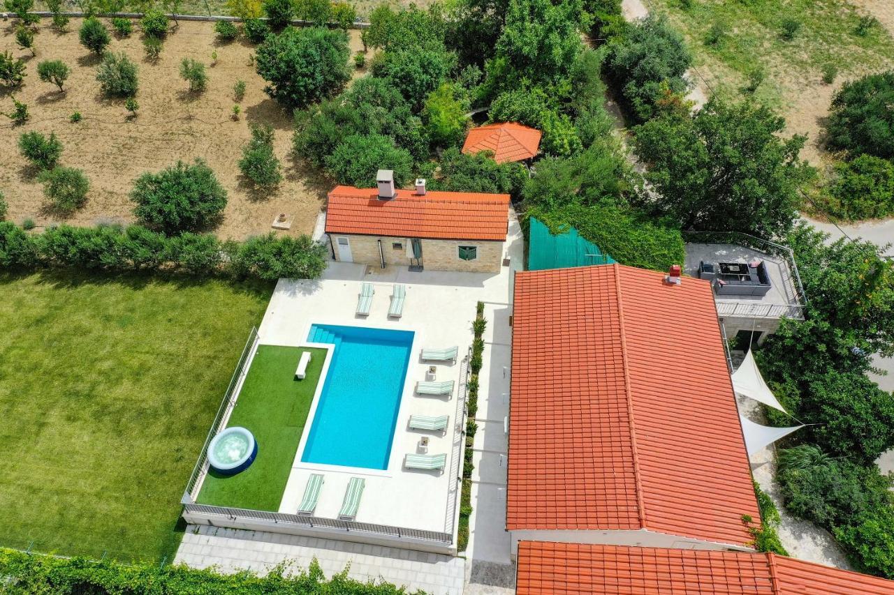 Home Away From Home With Outdoor Pool, Botanical Garden And A Beautiful Sea View Kaštela 외부 사진