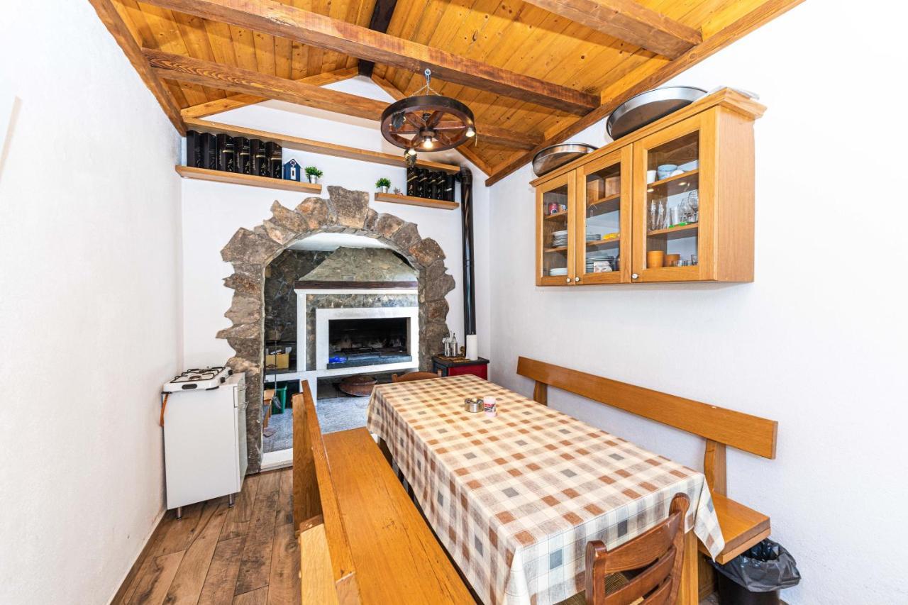 Home Away From Home With Outdoor Pool, Botanical Garden And A Beautiful Sea View Kaštela 외부 사진