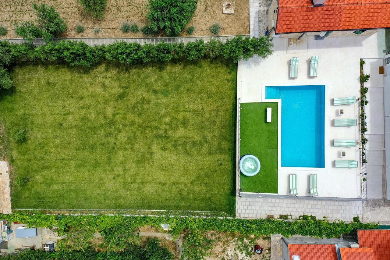 Home Away From Home With Outdoor Pool, Botanical Garden And A Beautiful Sea View Kaštela 외부 사진