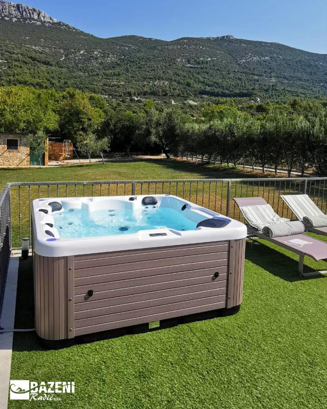 Home Away From Home With Outdoor Pool, Botanical Garden And A Beautiful Sea View Kaštela 외부 사진