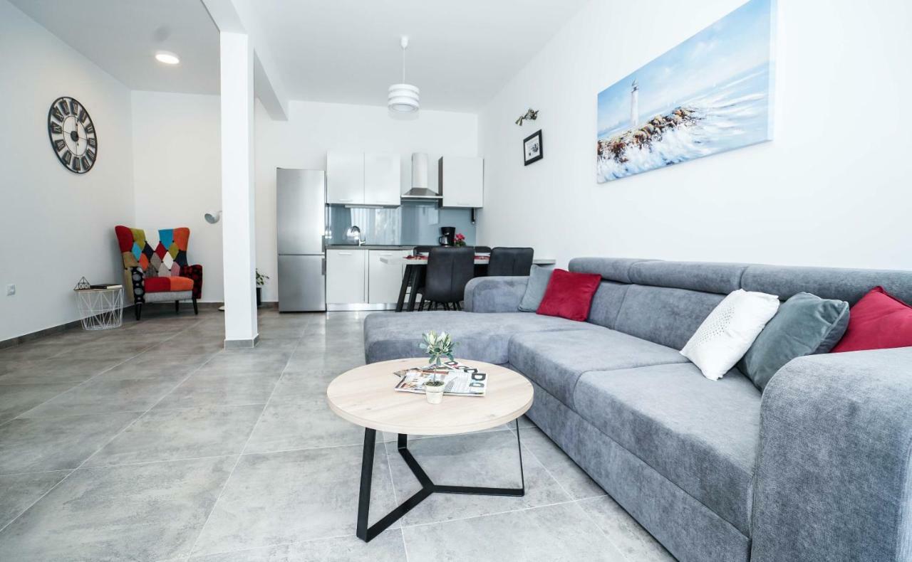 Home Away From Home With Outdoor Pool, Botanical Garden And A Beautiful Sea View Kaštela 외부 사진