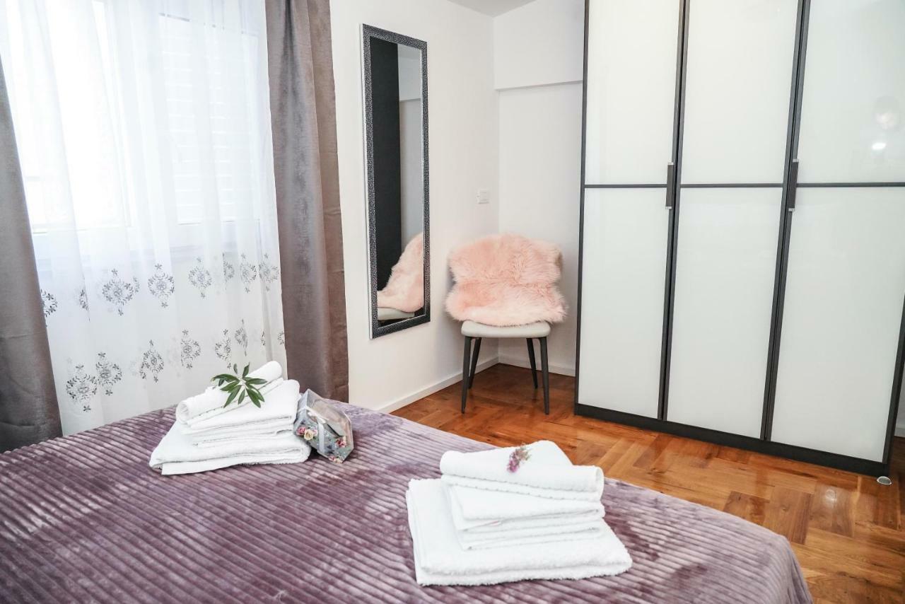 Home Away From Home With Outdoor Pool, Botanical Garden And A Beautiful Sea View Kaštela 외부 사진